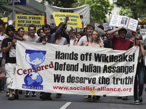 defend-wikileaks.jpg